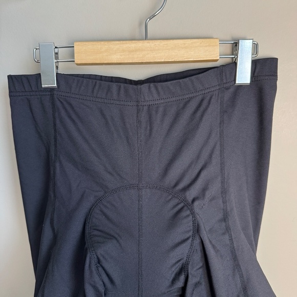 Bontrager Men's Large Padded Solstice Cycling Shorts Black Model# 9518 Outdoor - Picture 3 of 15